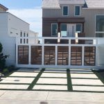 Aluminum driveway gate